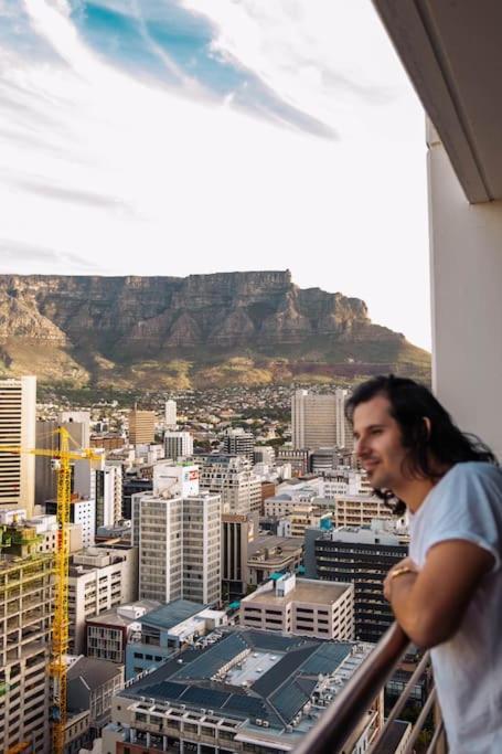 "Lykke On Bree" - Unique Apartment With Stunning Table Mountain Views Кейптаун Екстериор снимка